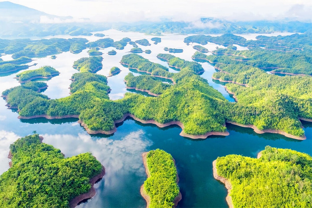 Các tour liên kết giữa Đà Lạt - Mũi Né - Tà Đùng - Bảo Lộc đang thu hút rất đông du khách.