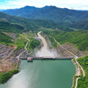 Công trình Thủy điện Bản Vẽ. Ảnh: Đặng Cường