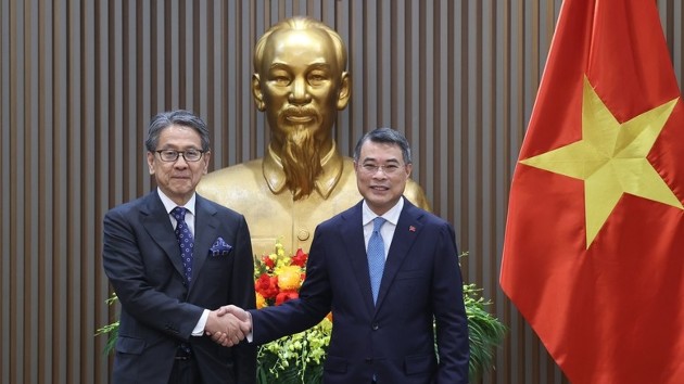 Vietnam PM urges JBIC to expand financial support for strategic projects