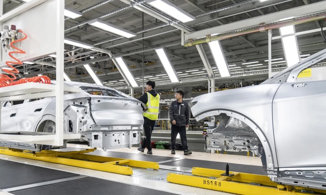 Cú sốc thị phần: Xe phương Tây mất dần hào quang tại thị trường lớn nhất thế giới