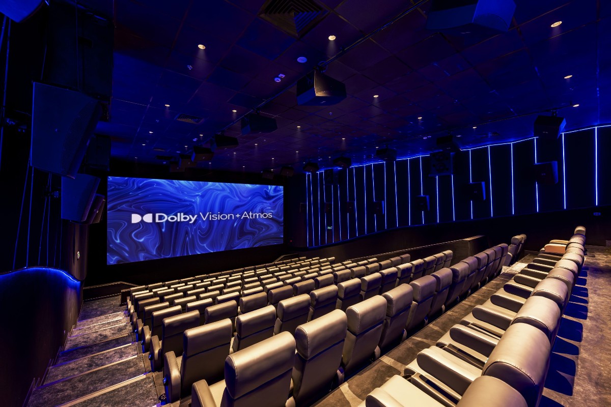 Không gian rạp chiếu phim hiện đại của Galaxy Cinema tại Aeon Mall Thanh Khê, Đà Nẵng
