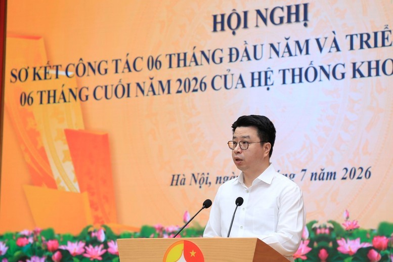 Ông Trần Quân, Ủy viên dự khuyết Ban Chấp hành Trung ương Đảng, Bí thư Đảng ủy, Giám đốc Kho bạc Nhà nước