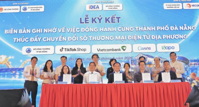 Ký kết hợp tác giữa Sở Công Thương Đà Nẵng với các doanh nghiệp trong lĩnh vực thương mại điện tử và chuyển đổi số.