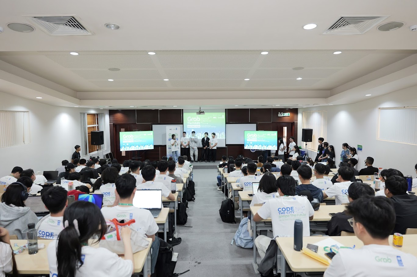 Các đội được lựa chọn sẽ tiếp tục nhận được hỗ trợ sau hackathon để hoàn thiện giải pháp.