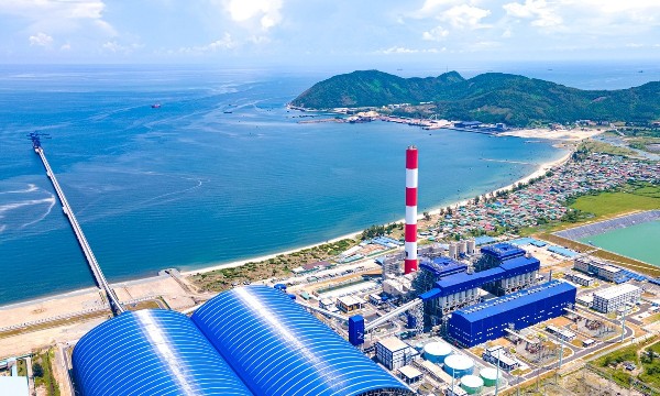 Hà Tĩnh kiến nghị mở rộng hạ tầng điện trước nhu cầu công nghiệp tăng cao