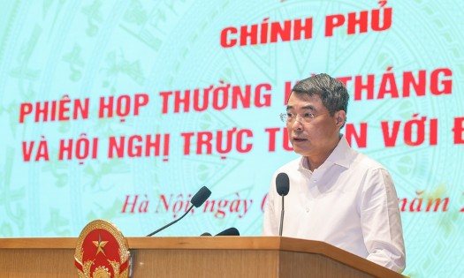 Thủ tướng Chính phủ Lê Minh Hưng phát biểu đáp từ, tiếp thu ý kiến chỉ đạo và bế mạc Hội nghị - Ảnh: VGP