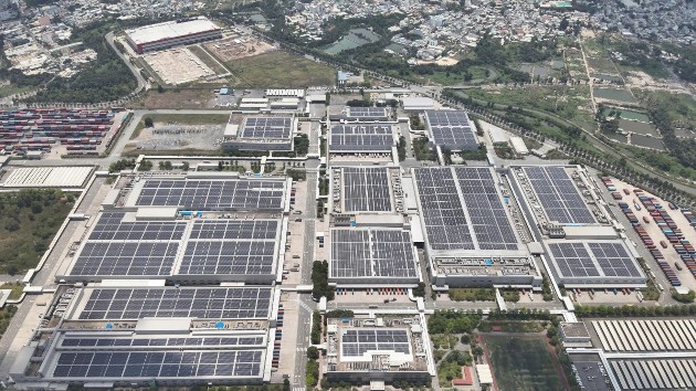Samsung Electronics inaugrates rooftop solar power project in HCM City