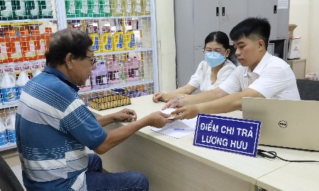 Hơn 3,5 triệu người đã nhận lương hưu, trợ cấp theo mức mới