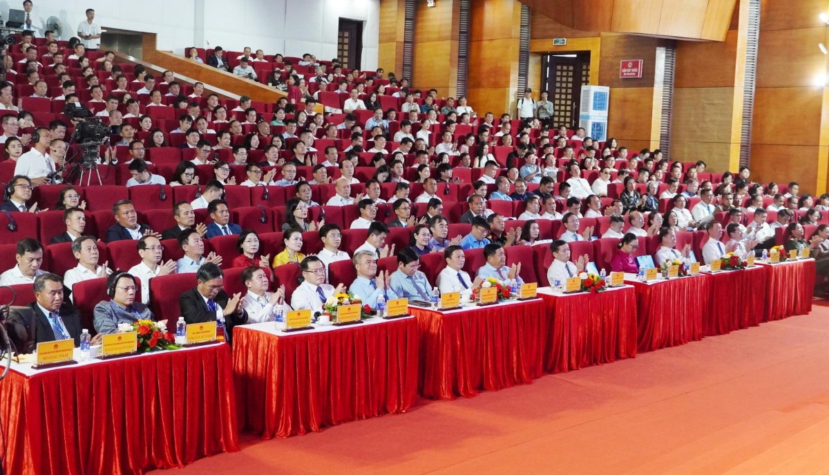 Các địa biểu tham dự hội nghị