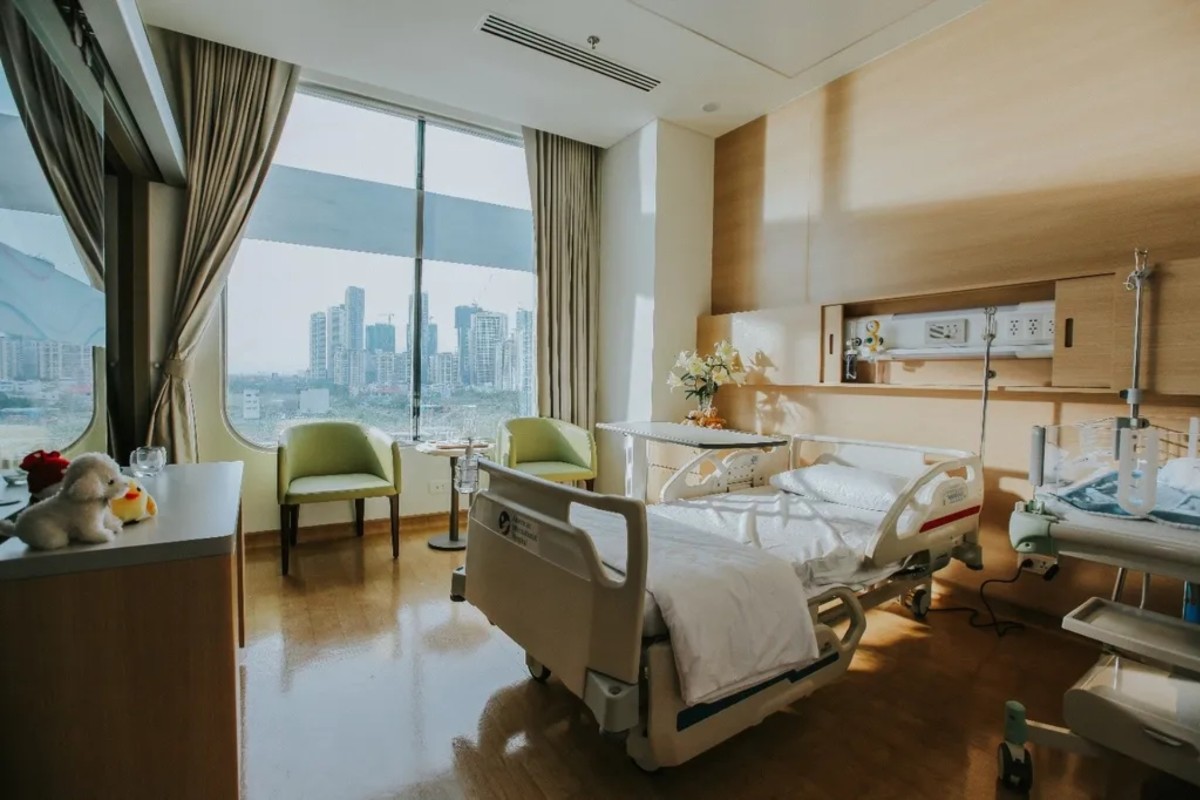 Bộ tiêu chuẩn chất lượng quốc tế JCI (Joint Commission International, Hoa Kỳ) được nhiều quốc gia sử dụng để thẩm định chất lượng bệnh viện, tập trung mạnh vào an toàn người bệnh, quản trị rủi ro và hiệu quả quản trị chất lượng.