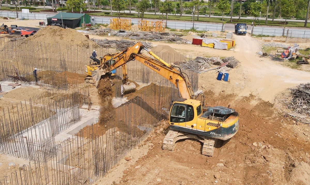 Doanh nghiệp đẩy mạnh triển khai các dự án sau khi được chấp thuận chủ trương đầu tư. Ảnh: Ngọc Loan
