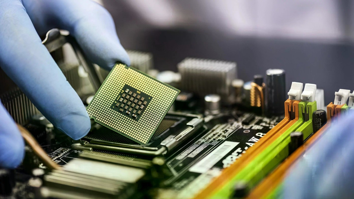 Ban hành Danh mục chip chuyên dụng là một bước quan trọng, để chính sách phát huy hiệu quả lâu dài cần được triển khai đồng bộ với các thành phần khác của hệ sinh thái bán dẫn. Ảnh minh họa