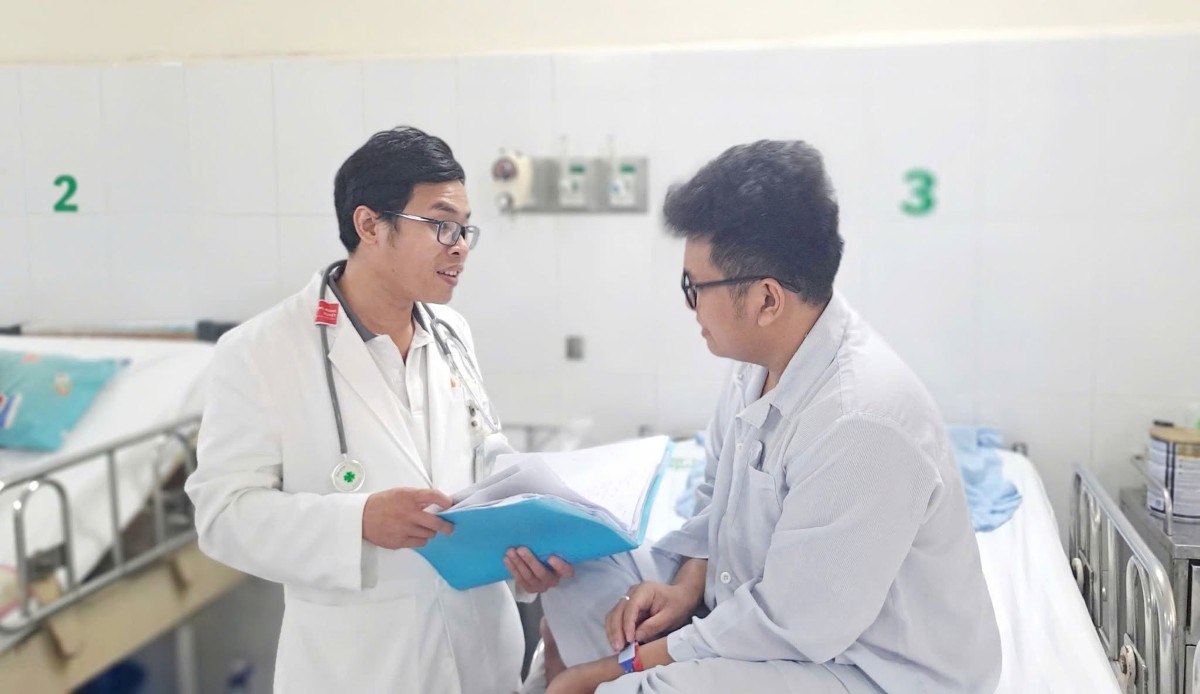 Nam thanh niên trẻ, khỏe mạnh nhưng lại bị đông máu bất thường.