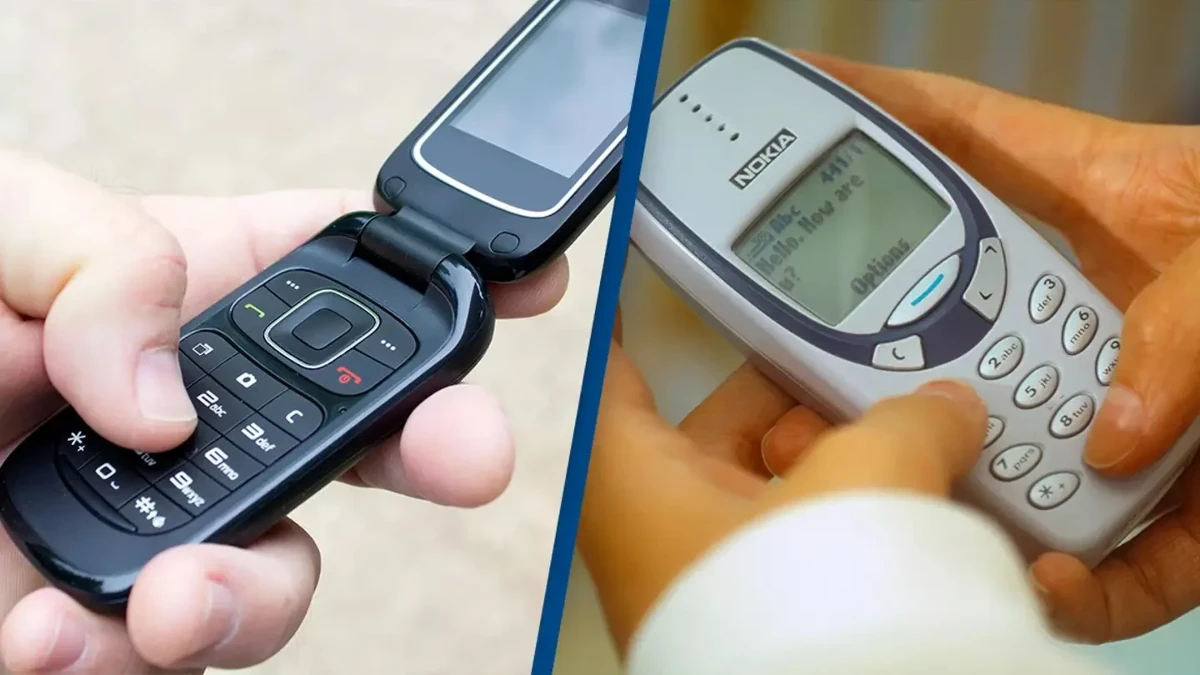 Gen Z đua nhau mua điện thoại nắp gập hoặc điện thoại "cục gạch" để hạn chế thời gian nhìn vào màn hình.