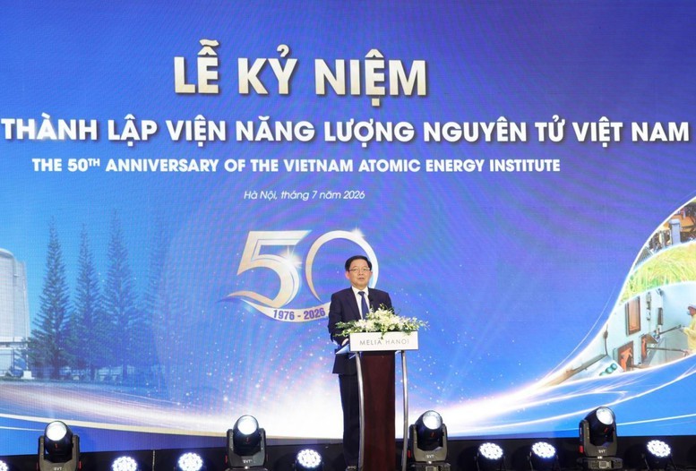 Phó Thủ tướng Hồ Quốc Dũng dự Lễ kỷ niệm 50 năm thành lập Viện Năng lượng nguyên tử Việt Nam.