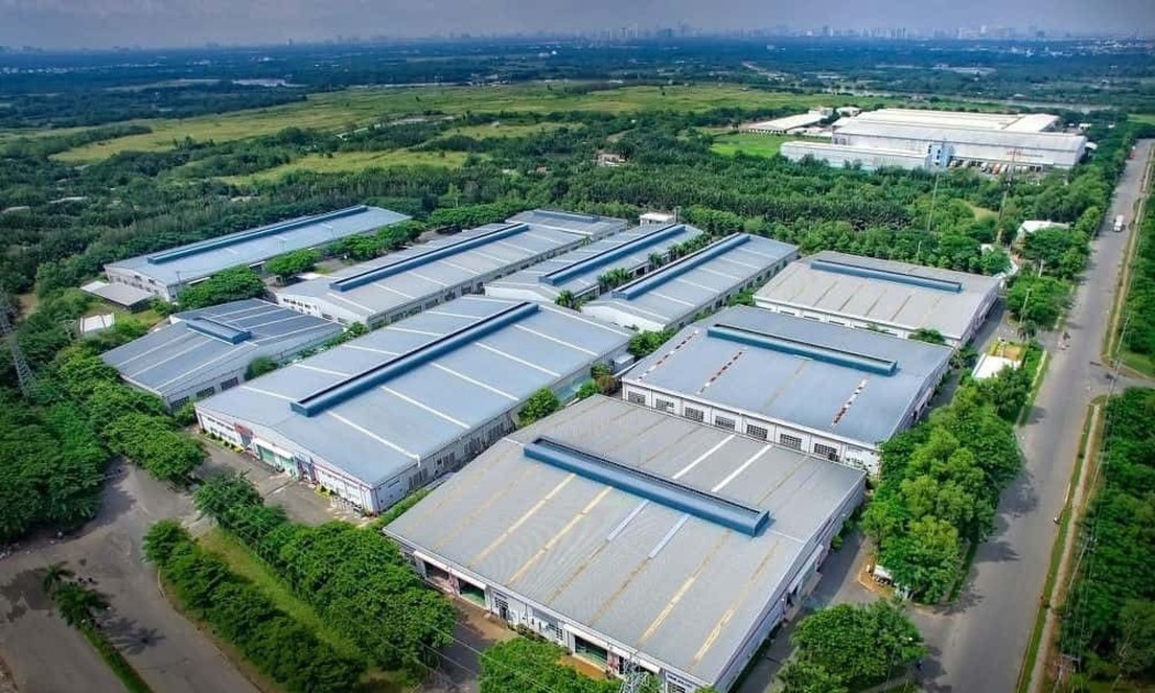 Các khu công nghiệp cần chuyển từ tư duy chi phí đầu tư ban đầu sang hiệu quả vòng đời, đồng thời quy hoạch hạ tầng bền vững ngay từ giai đoạn đầu. Ảnh minh họa