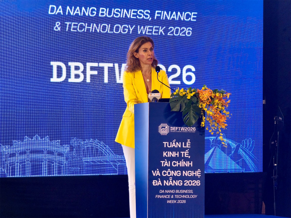 Tiến sĩ Mirjam Staub-Bisang, Chủ tịch Quỹ SIFEM và Chủ tịch BlackRock Thụy Sĩ - Ảnh: Quang Hiếu