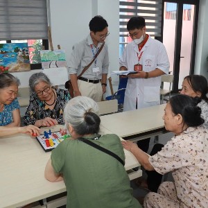 Các mô hình lấy người cao tuổi làm trung tâm gắn với phát triển “kinh tế bạc