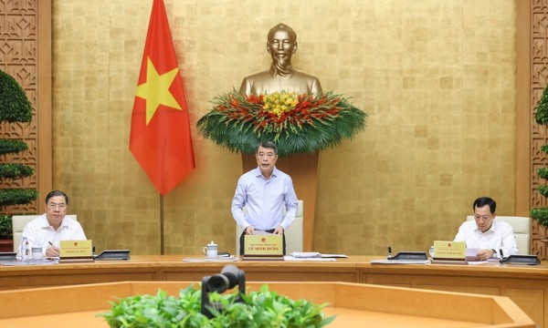 Thủ tướng Lê Minh Hưng: Thể chế phải tạo đột phá, không tạo thêm thủ tục