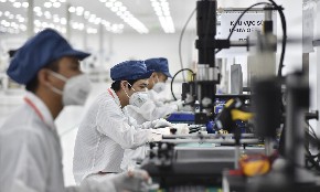 Việt Nam đang triển khai hàng loạt chính sách ưu đãi nhằm thúc đẩy sự phát triển của doanh nghiệp khoa học công nghệ. Ảnh minh họa