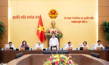 Phiên họp thứ 4 của Ủy ban Thường vụ Quốc hội: Cho ý kiến về 24 dự án luật, nghị quyết quan trọng