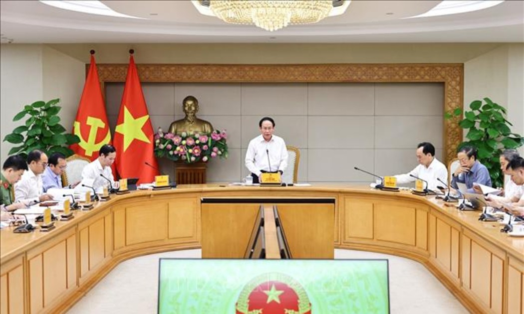 Phó Thủ tướng Lê Tiến Châu chủ trì cuộc họp. Ảnh: TTXVN