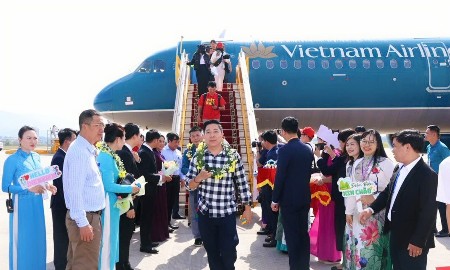 TP. Hồ Chí Minh đưa hoạt động xúc tiến du lịch lên máy bay và sân bay quốc tế