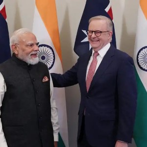 Thủ tướng Ấn Độ Narendra Modi và Thủ tướng Australia Anthony Albanese gặp nhau tại Melbourne, nơi hai bên công bố thỏa thuận xuất khẩu uranium từ Australia sang Ấn Độ. Ảnh: Reuters