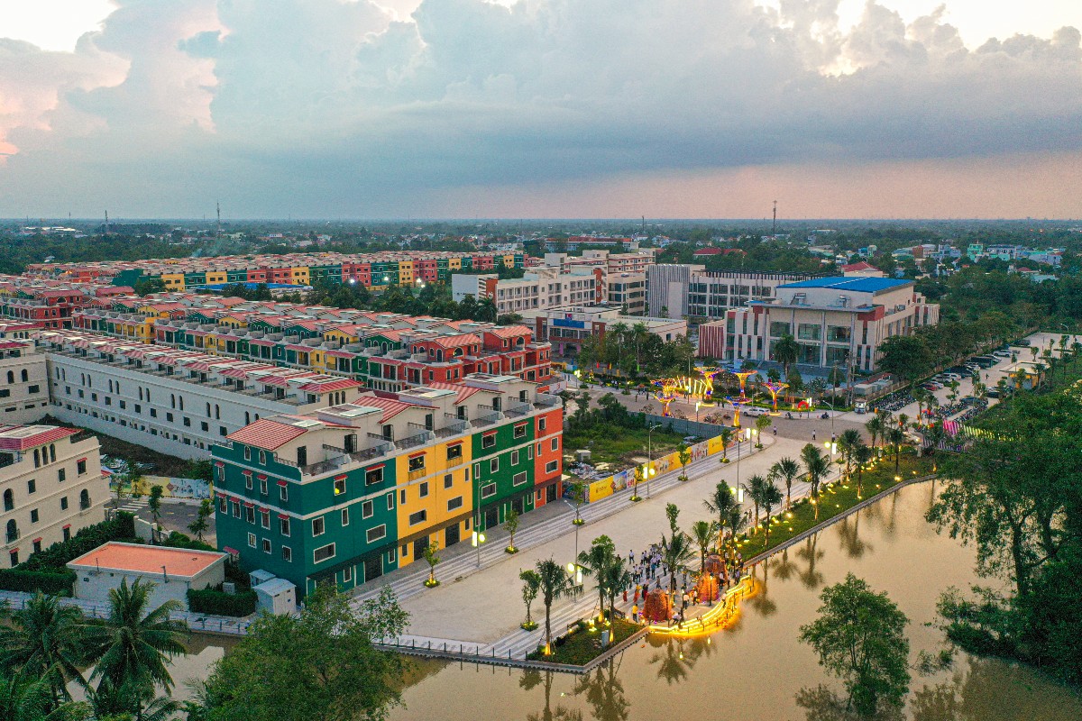Phát triển đô thị là động lực quan trọng để tái cấu trúc không gian kinh tế. (Ảnh: Thành Sơn).