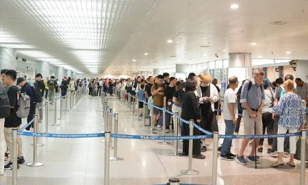 Cảng Hàng không quốc tế Tân Sơn Nhất. Ảnh minh hoạ