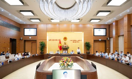 Phát triển ngành dầu khí phải gắn chặt với phát triển kinh tế