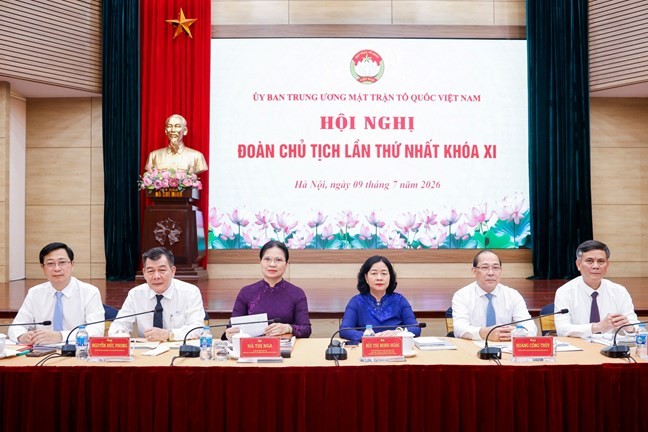 Đoàn đại biểu chủ trì Hội nghị. Ảnh: Mặt trận