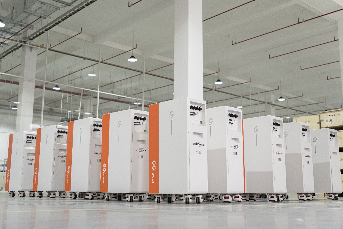 Lô sản phẩm Pin lưu trữ năng lượng ENERGYHUB S16 thuộc phân khúc dân dụng của GG Power xuất xưởng đến với Nhà phân phối. Ảnh: GG Power.