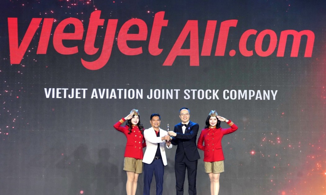 Năm nay, Vietjet đồng thời lần đầu tiên được trao giải “Đa dạng, Bình đẳng và Hòa nhập” (HR Asia Diversity, Equity & Inclusion Awards). Ảnh: Vietjet.