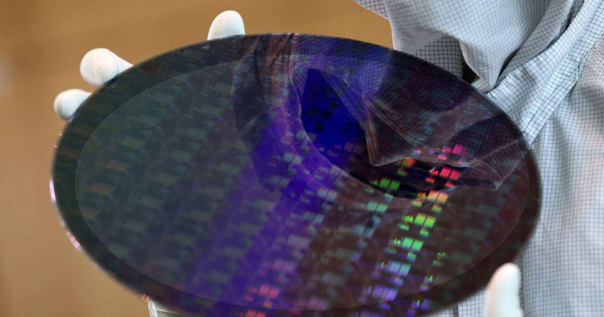TSMC, Samsung tăng giá các quy trình sản xuất chip tiên tiến