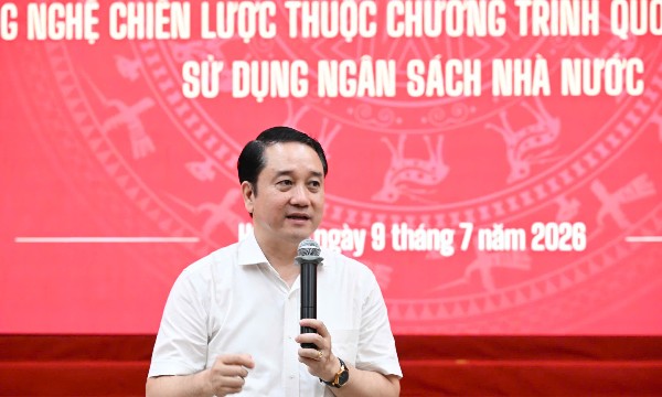 Đề xuất thu nhập tới 300 triệu đồng/tháng cho tổng công trình sư công nghệ chiến lược