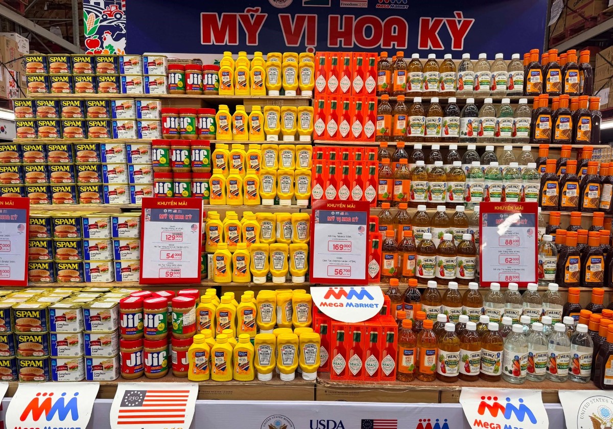 Hơn 250 sản phẩm Mỹ từ 14 tổ chức thương mại nông nghiệp hàng đầu của Mỹ được giới thiệu tới người tiêu dùng Việt.