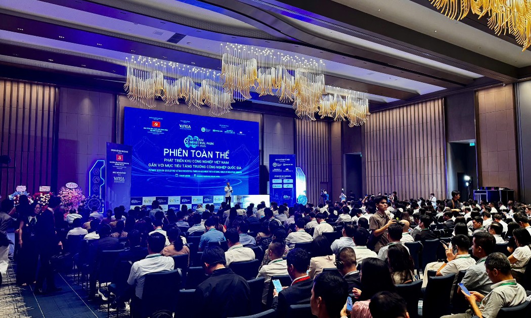 Toàn cảnh Phiên Toàn thể, Diễn đàn Phát triển Khu công nghiệp Việt Nam 2026. Ảnh: Huỳnh Dũng