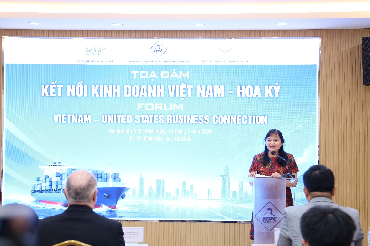 Bà Cao Thị Phi Vân, Phó Giám đốc ITPC, phát biểu tại tọa đàm “Kết nối kinh doanh Việt Nam - Hoa Kỳ”, sáng 10/7.