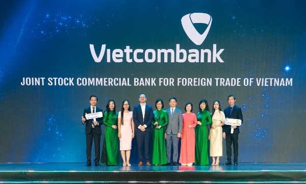 HR ASIA tiếp tục vinh danh Vietcombank tại tất cả các hạng mục giải thưởng “Nơi làm việc tốt nhất châu Á” năm 2026