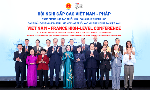 The Vietnam-France High-Level Conference held in Hanoi on July 9.