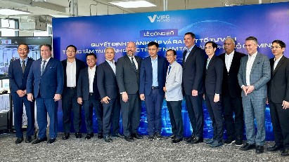 HCM City launches strategic advisory board for International Financial Center