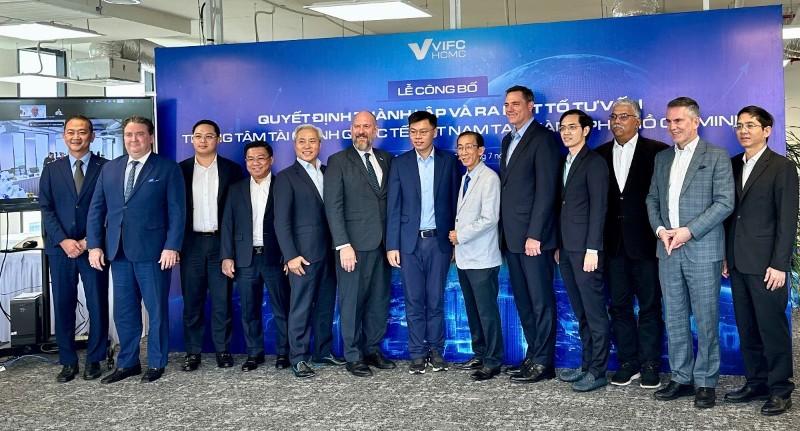 HCM City launches strategic advisory board for International Financial Center