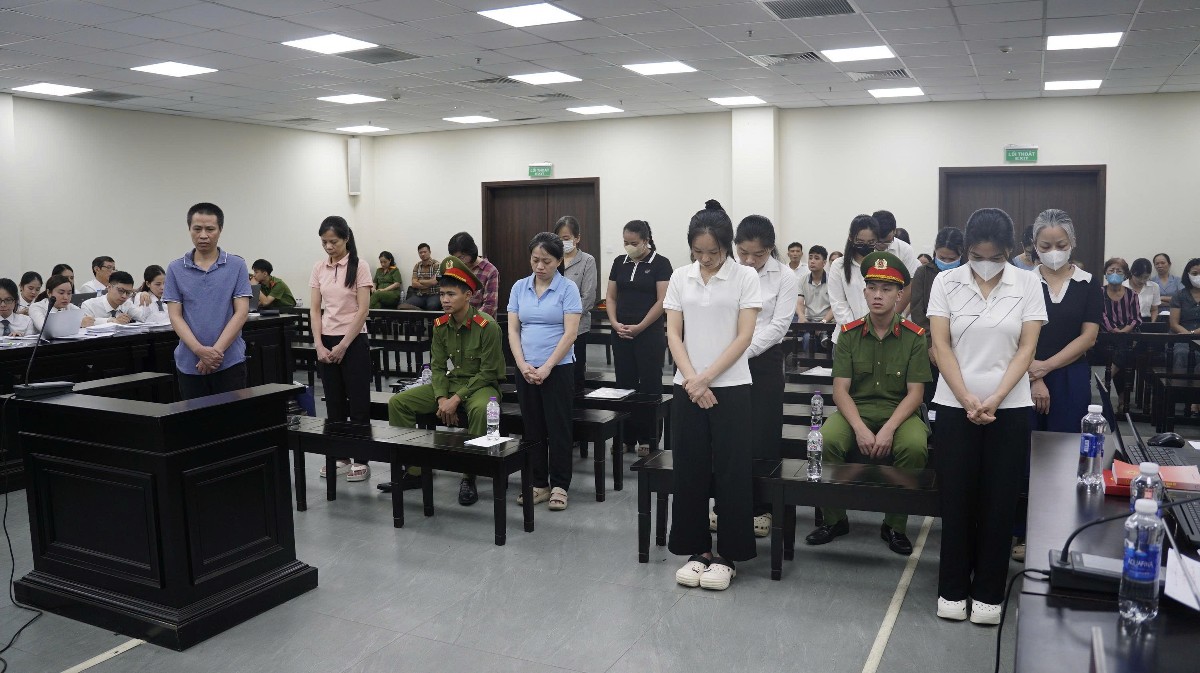 Các bị cáo tại tòa. Ảnh: Như Nguyệt.