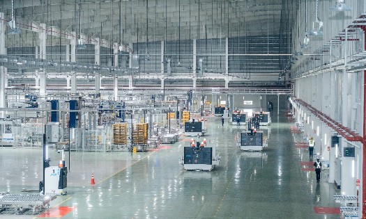 The plant has a designed annual production capacity of approximately 1.244 billion liters of beverages.
