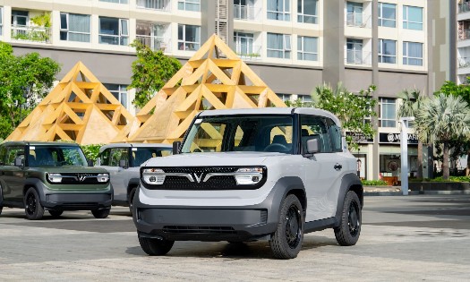Hybrid vehicles emerged as one of the markets fastest-growing segments.