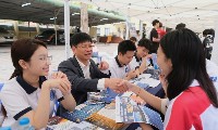 Tăng cường sự tham gia của doanh nghiệp nhằm cập nhật những công nghệ mới nhất và giúp sinh viên tiếp cận sát hơn với yêu cầu của thị trường lao động. Ảnh minh họa