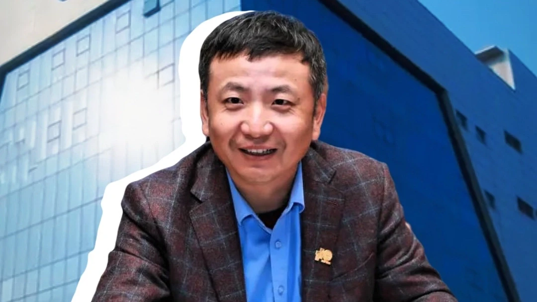 Ông Zhu Yiming sinh năm 1972 tại Giang Tô (Trung Quốc).