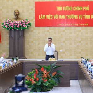 Thủ tướng Chính phủ Lê Minh Hưng làm việc với Ban Thường vụ Tỉnh ủy Lào Cai - Ảnh: VGP/Nhật Bắc