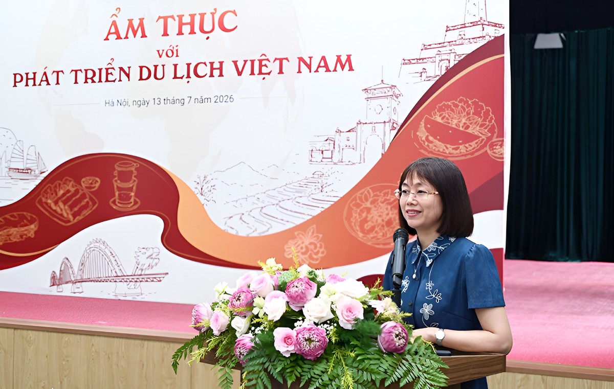 Phó Cục trưởng Cục Du lịch Quốc gia Việt Nam Nguyễn Thị Hoa Mai phát biểu tại hội thảo. Ảnh: TITC